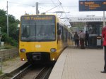 Der neue DT8.S 4127/4128 fhrt mit 4147/4148 am 06.07.2012 am Eckhardshaldenweg (Pragfriedhof) ein.