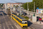 Dt8.9 als U1 Fellbach-Vaihingen am 30.08.2021 zwischen Mercedesstraße und Mineralbäder.