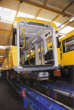 Ein aufgetrennter H-Zug in der Bw Friedrichsfelde.