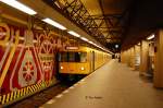 Wagen 2982 des Typs F92 im Februar 2012 auf der U7 im Bahnhof Rohrdamm.
