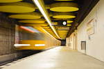 Zur Zeit befindet sich der am 30. September 1974 eröffnete U-Bahnhof Rathaus Steglitz in Sanierung und ist eher eine Baustelle und Rohbau.

Berlin Steglitz 03.01.2018