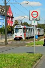 Wagen 3220 als U75 nach Neuss....am 27.8.2014 an der Haltestelle Düsseldorf Vogesenstraße.