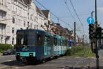 Rheinbahn AG, Wagennummer: 4280(Werbung: düssel fibre), Linie: U76 nach Krefeld Rheinstraße, Ort: Barbarossaplatz, Datum: 01.05.2024