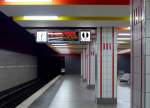 Farbenfrohes Untergeschoss der Hamburger U-Bahnstation  Schlump  - Linie U2.