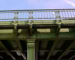 Nieten und Jugendstil - Brücken aus der Gründungszeit der Hamburger Hochbahn AG: hier am Bahnhof  Volksdorf .