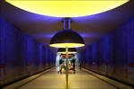 Gelblicht, Rotlicht, Blaulicht und Tageslicht - 

Ein Blick in den Münchener U-Bahnhof Westfriedhof.

05.09.2005 (M)