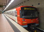 U-Bahn Nürnberg Zug 767 mit U1 nach Fürth Hardhöhe in Fürth Stadthalle, 31.10.20.