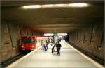 Fürth Hauptbahnhof, Linie U1 (1985) -     150 Jahre nach Eröffnung der ersten Eisenbahn in Deutschland ging der U-Bahnhof am Fürther Hauptbahnhof in Betrieb.