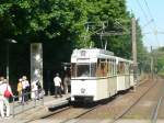 Reko-Tram 217 055-8 am 5.6.2010 am Krankenhaus Knigin Elisabeth Herzberge. Informationen zum Fahrzeug und seiner Geschichte: http://www.dvn-berlin.de/2agr/strab/agrstrab_fzb_tw217055.htm