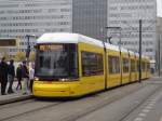 BVG Bombardier Flexity 8005 als M5 Hackescher Markt am 12.10.13 am Alexanderplatz 