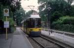 Berlin BVG SL 62 (GT6-97 1100) Wendenschloss (Endstelle) im Juli 2005.