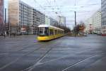 Berlin BVG SL M4 (Bombardier-GT8-11ERL 8022) Otto-Braun-Strasse / Mollstrasse am 1.