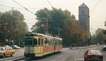 Im Frühsommer 1979 fährt der GT6ZR 32 durch Wanne-Eickel in Richtung Hauptbahnhof