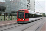 Ein Straßenbahn-Portrait-Bild -    Die Straßenbahnfotografie wäre sehr arm, würde sie nur aus solchen Aufnahmen bestehen.