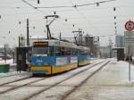 CVAG 515+516 warten am Chemnitzer HBF. Warum tnt man eigentlich Scheiben wenn es keine Sonne gibt?