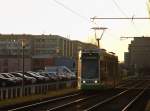 NGT6DE - Wagen 305 fhrt auf der Linie 3 der Dessauer Straenbahn durch Dessau-Alten Rtg.