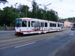 Ein DUEWAG-Stadtbahnwagen N8 der Dortmunder Stadtwerke in Dorstfeld als Zug der Linie U44 nach Marten am 16.