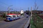 Dortmund Tw 78 auf der Heyden-Rynsch-Strae mit einem Kurs der Sl 403 nach Marten, 02.04.1990.