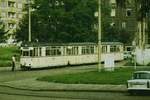 September 1986, Dresden, An der Wendeschleife Postplatz - Wallstraße steht ein Zug der Linie 1.