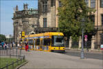 Halt am Theaterplatz -     ...