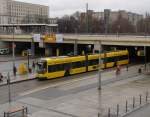 DVB 2604 als Linie 8 nach Hellerau, am 05.01.2013 am Dresdener Hauptbahnhof.