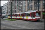 GT8S 3045 bei der Einfahrt in die Haltestelle Dsseldorf Hbf