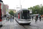 Düsseldorf Rheinbahn SL 704 (NF8 2214) Stadtmitte, Konrad-Adenauer-Platz / Hauptbahnhof am 14.