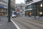 Düsseldorf Rheinbahn SL 312 (NF8U 3323) Jan-Wellem-Platz am 14.