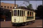 Triebwagen der ehemals Hamborner Straßenbahn am 10.5.1991 im Depot Duisburg.