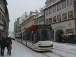 Combino mit der Fahrzeugnummer 649 auf der Linie 6 zur Steigerstrae in der Erfurter Innenstadt, 23.2.2013