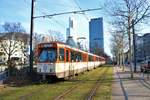 VGF Düwag Pt-Wagen 128+138 als Doppeltraktion auf der Linie 20 am 19.01.19 in Frankfurt Messe