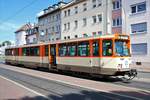 VGF Düwag Pt-Wagen 128 am 11.08.19 in Frankfurt Westbahnhof als Pendelverkehr zum Sommerfest des Straßenbahn Museums