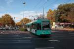 VGF Düwag R-Wagen 002 am 28.10.20 als Einschieber der Linie 17 in Frankfurt am Main 