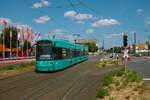 VGF Bombardier Flexity Classic S-Wagen 242 am 23.07.22 in Frankfurt