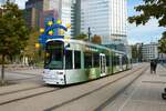 VGF Bombardier Flexity Classic S-Wagen 257 mit neuer Werbung am 24.09.22 in Frankfurt am Main