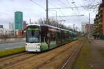 VGF Bombardier Flexity Classic S Wagen 271+2xx als Doppeltraktion am 10.02.24 in Frankfurt am Main Uni Klinik