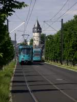 VGF Pt-Wagen 728 nher sich mir am 08.06.13 in Frankfurt auf der Linie 18