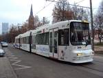 Frankfurt (Oder), Lindenstraße. AEG GT6M #306 steht an der Haltestelle Anger. Die Aufnahme stammt vom 29.11.2014. 