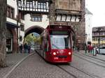 Freiburger VAG Siemens Combino Basic 276 am 22.03.17 in der Innenstadt