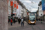 Eine Straßenbahn, vier Standorte, fünf Uhrzeiten, sechs Bilder -    15 Uhr 15: Ein weiteres Mal ein Bild vom Bertoldsbrunnen.