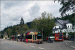 Die Straßenbahn in Freiburg-Günterstal.