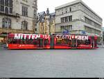 MGT-K-2 (Bombardier Flexity Classic), Wagen 694, der Halleschen Verkehrs-AG (HAVAG) wurde anlässlich einer Feier gemietet und im Innenraum ausgeschmückt.