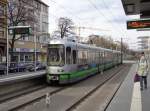 2 Wagen des Typs TW 2000 als Linie 2 Döhren/Bhf. an der Dragonerstr. am 22.03.14