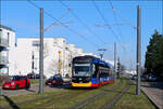 Mit der Straßenbahn nach Knielingen-Nord -

Der Rasenbahnkörper nördlich der Haltestelle Pionierstraße. Auf dem Gelände der früheren Kasernen entstand ein neues Wohngebiet 'Knielingen 2.0'.

Karlsruhe, 12.01.2022