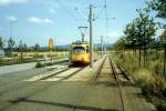 Karlsruhe VBK SL 6 (GT8 209) Oberreut, Wilhelm-Leuschner-Strasse im Juli 1988.