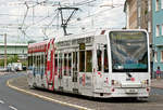 Der Fahrschulwagen mit der Wagennummer 4010 am Poller Kirchweg.