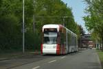 Triebwagen 615 der SWK kurz vor der Endhalte Stelle in Krefeld Fischeln.