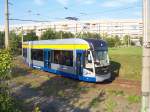 Der  flexity-classic , die neue Straenbahn in Leipzig, befindet sich hier auf Fahrschule an der Schleife Grnau-Nord.