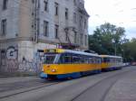 Leipzig: Straenbahnlinie 8 nach Miltitz an der Haltestelle Zentrum-Ost Hofmeisterstrae.(25.8.2010)