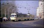 Magdeburg Karl-Marx-Straße am 2.4.1990:  Tram Wagen130 der Linie 8